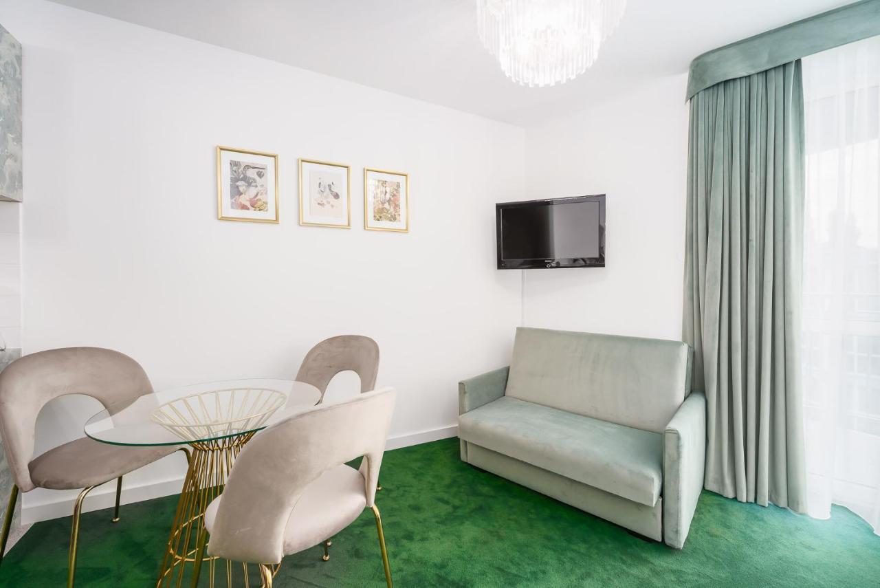 Apartament Emerald Sea 250 M Do Morza Kolobrzeg Luaran gambar