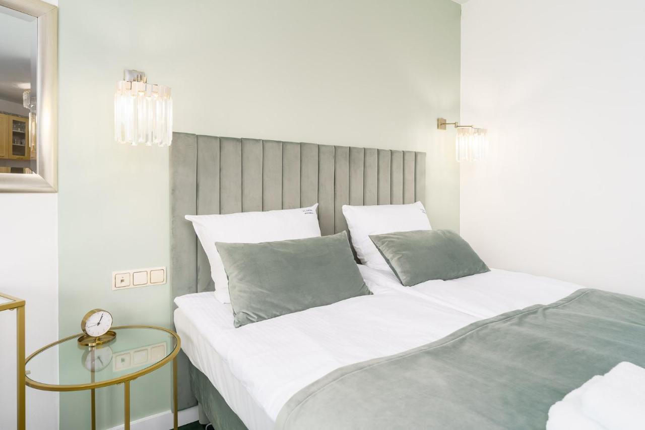 Apartament Emerald Sea 250 M Do Morza Kolobrzeg Luaran gambar